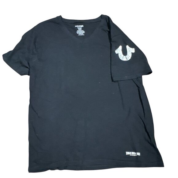 True Religion Men’s Sz M Black V-neck Tee Silver Horseshoe Graphic Tee - Picture 1 of 7